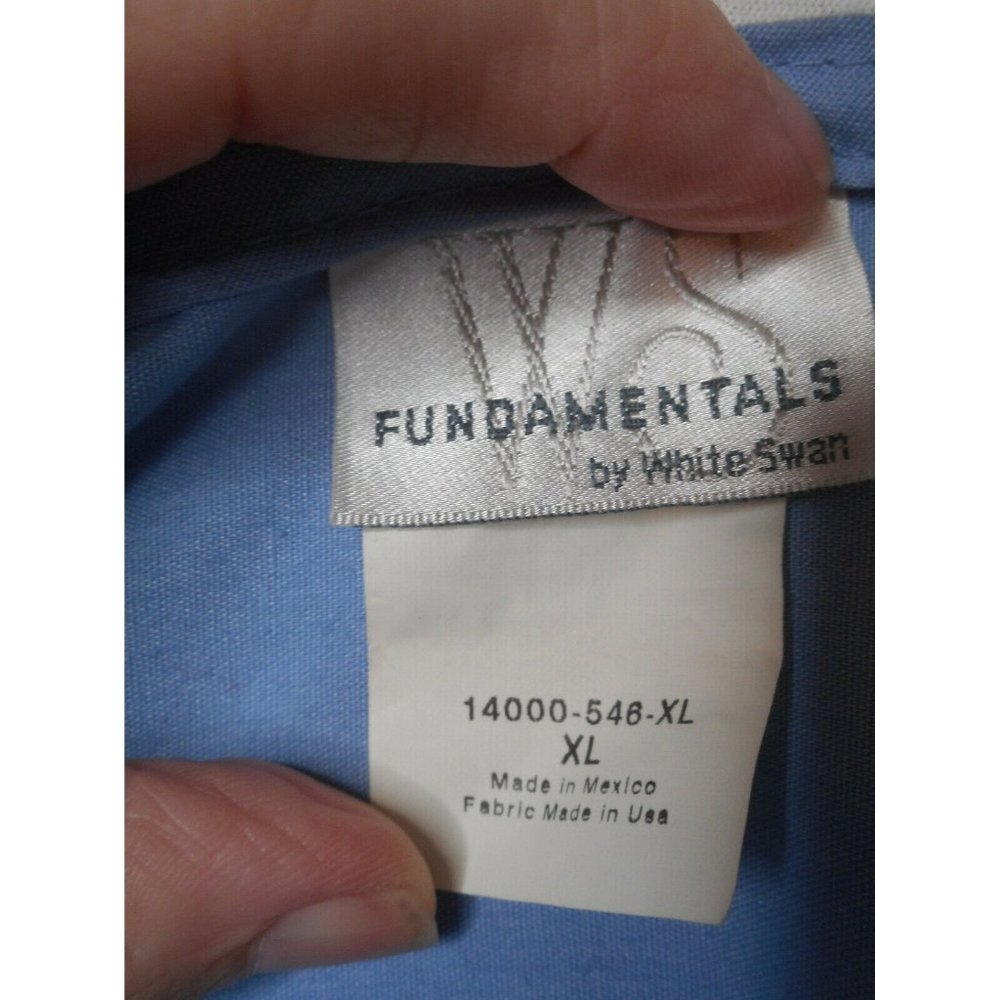 White Swan light Blue Sz XL Scrub Top Medical - Picture 2 of 4